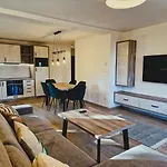 Aparthaus Pinia -