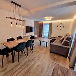 Aparthaus Pinia - Apartman