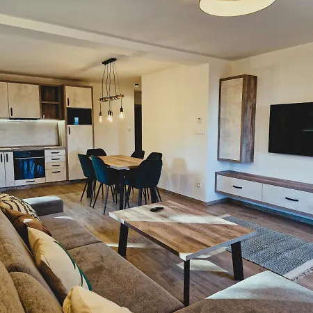 Aparthaus Pinia -