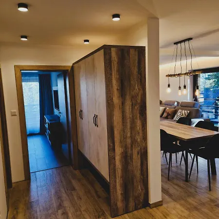 Apartmán Aparthaus Pinia - Martinske Hole