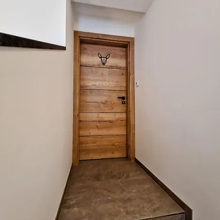 Aparthaus Pinia - * Martinske Hole