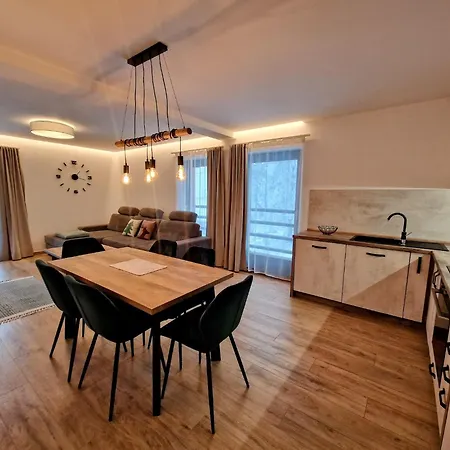 شقة Aparthaus Pinia -