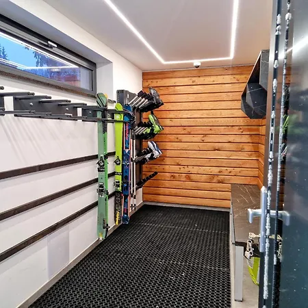 Aparthaus Pinia - Apartmán