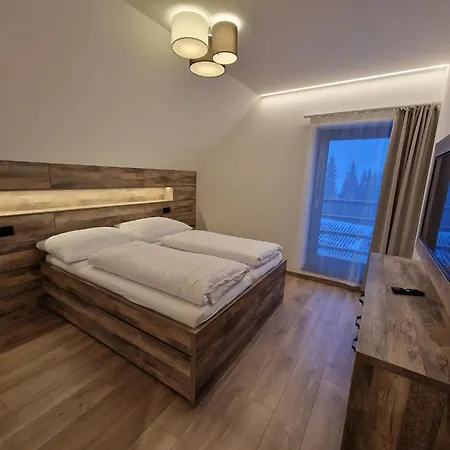 Aparthaus Pinia - * Martinské Hole