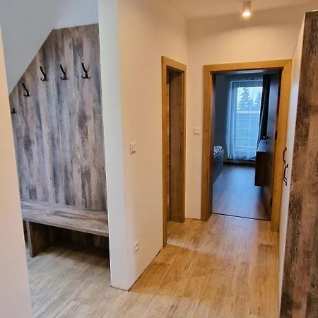 Apartmán Aparthaus Pinia -